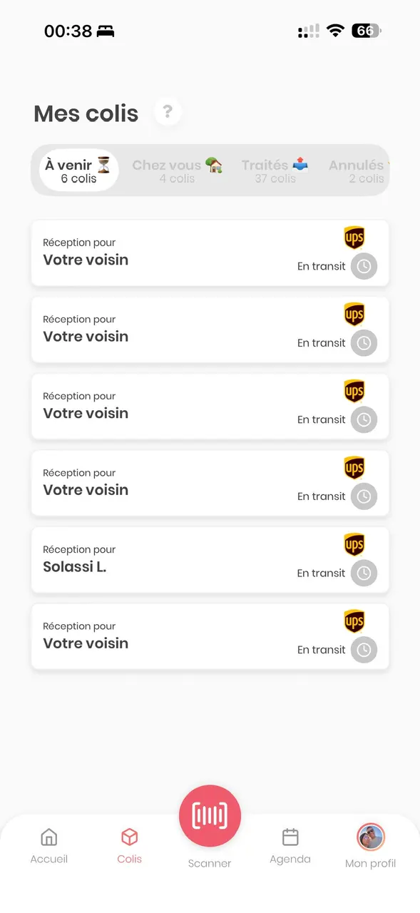 Interface d'application affichant les colis en transit pour un voisin.
