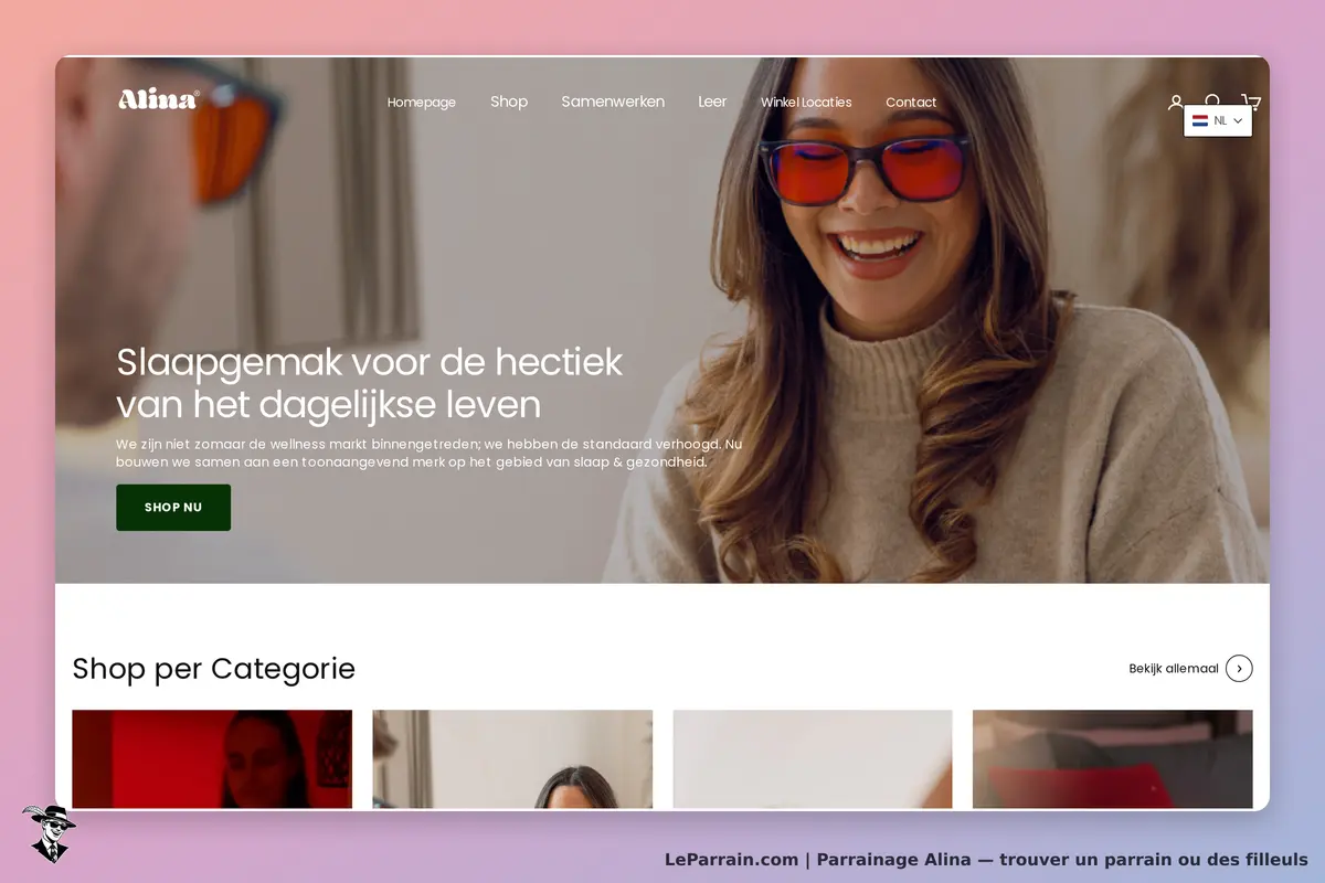 Alina : page d'accueil avec une femme souriante portant des lunettes, texte sur le bien-être