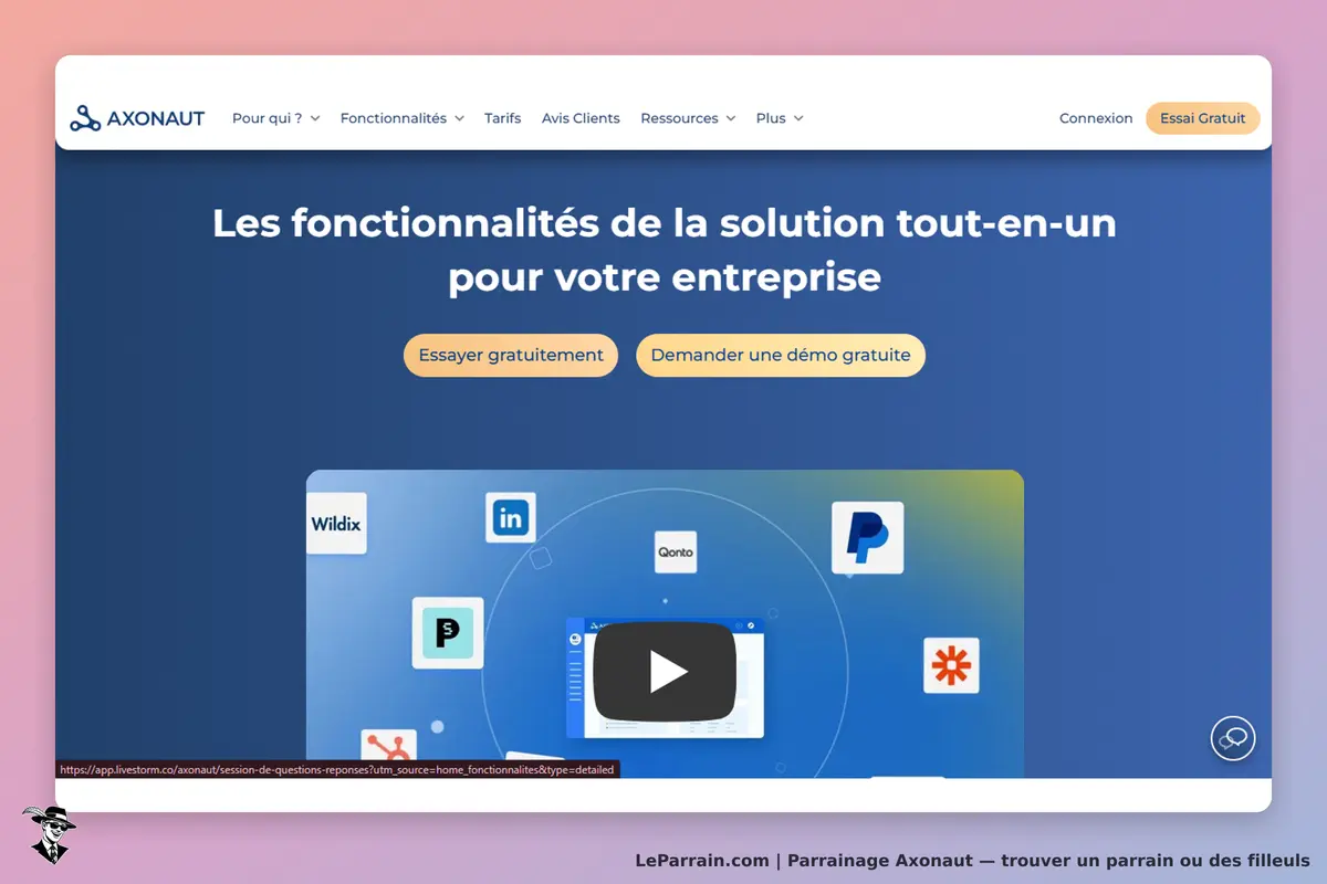Axonaut : page d'accueil présentant les fonctionnalités avec boutons d'essai et vidéo explicative