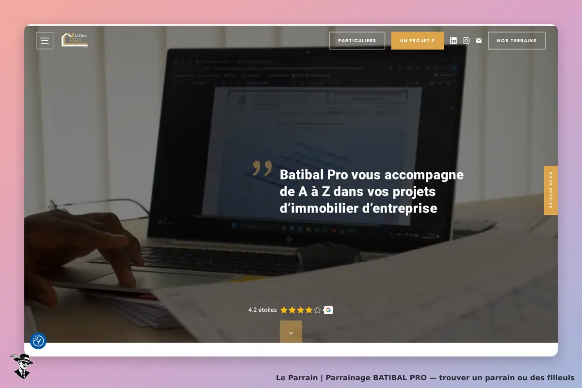 BATIBAL PRO : page d'accueil avec un ordinateur, texte d'accompagnement et documents sur la table