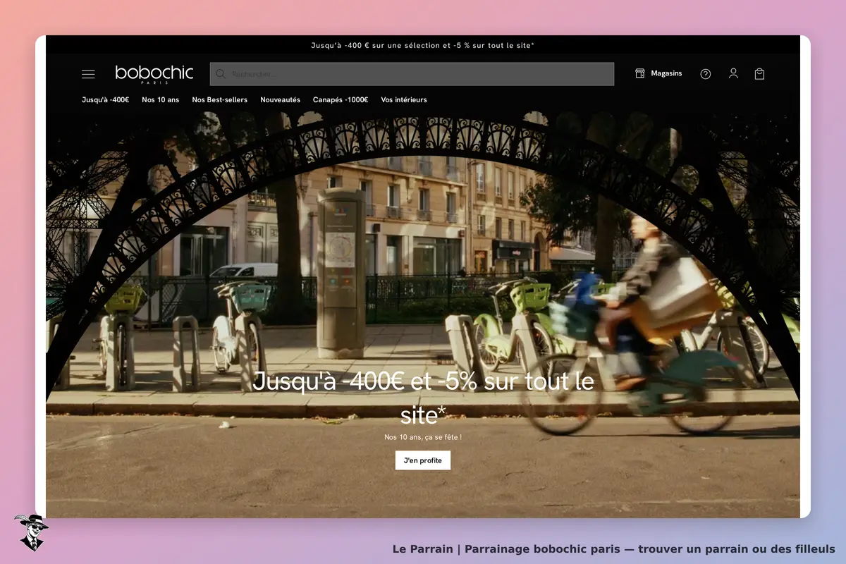 bobochic paris : page d'accueil avec vélo et message promotionnel sur fond urbain