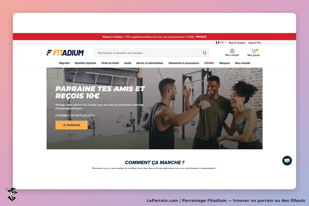 Fitadium : page d'accueil avec un visuel de personnes s'entraidant dans une salle de sport