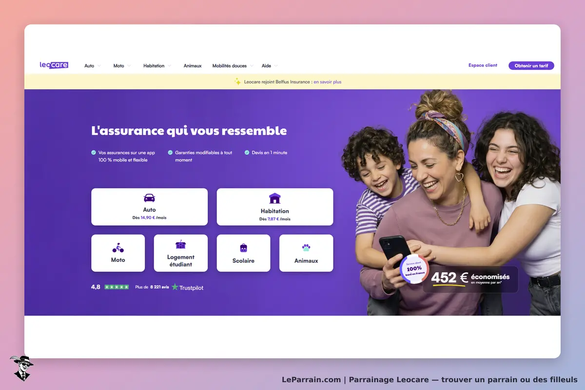 Leocare : page d'accueil avec une famille souriante utilisant un smartphone sur fond violet