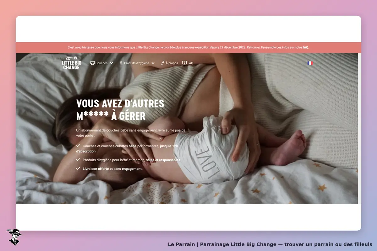 Little Big Change : page d'accueil avec une mère tenant un bébé en couches sur un lit