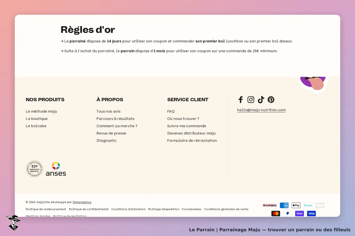 Maju : section inférieure de la page avec liens vers produits, service client et réseaux sociaux