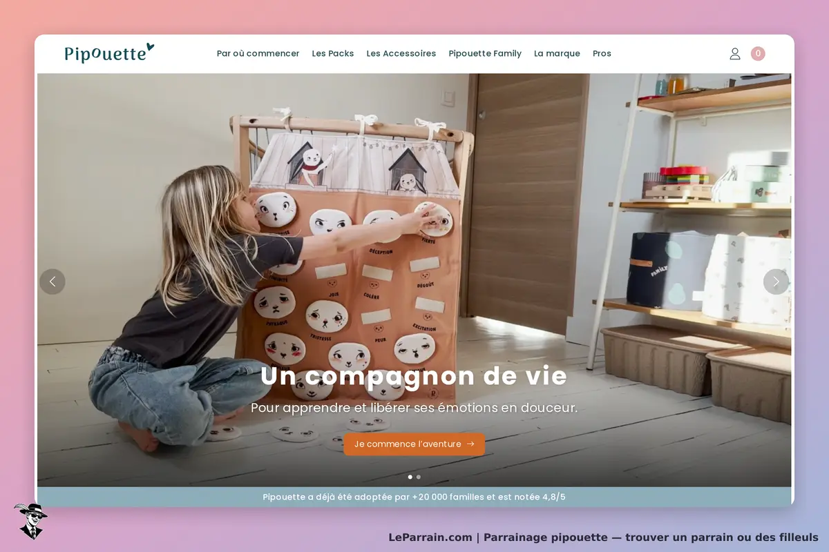 Pipouette : une enfant interagit avec un panneau d'émotions dans un intérieur lumineux et