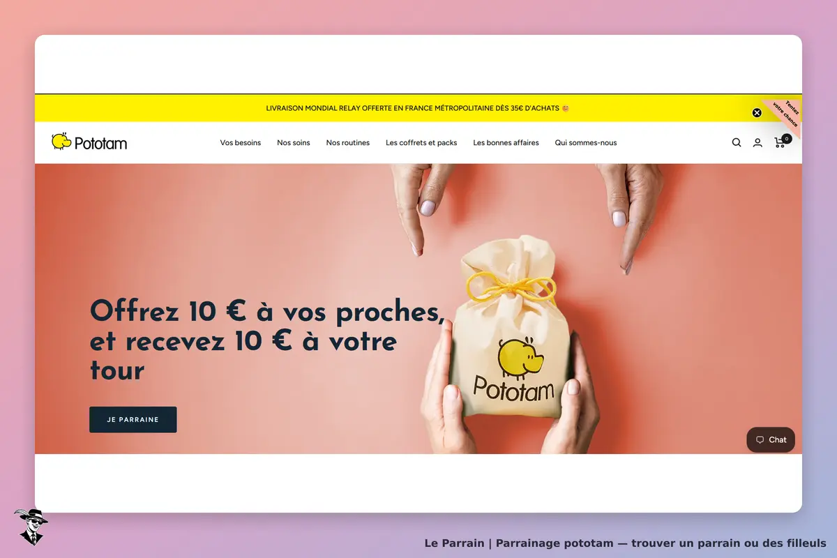 Pototam : deux mains échangent un sachet cadeau avec le logo Pototam sur fond rose