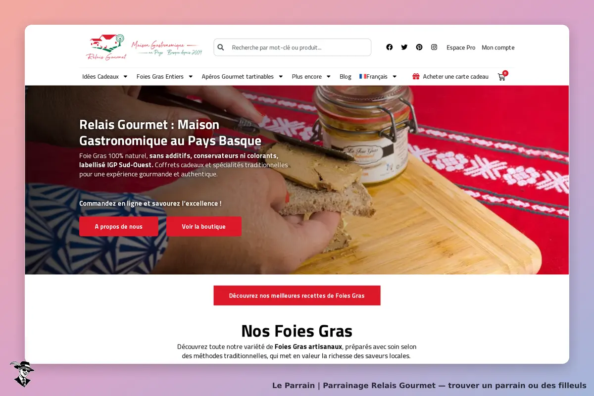 Relais Gourmet : page d'accueil présentant du foie gras sur une planche en bois